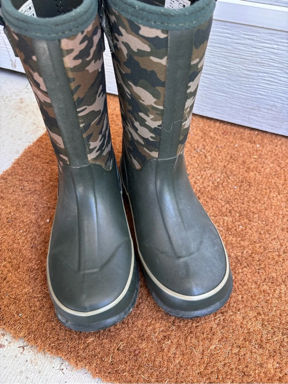 Lands' End Green Camouflage Slip On Rubber Rainboots